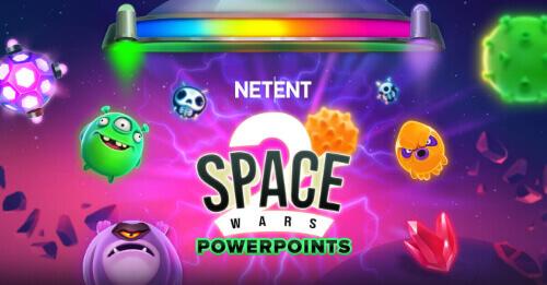 Aliens i olika farger i rymden i Space Wars 2 PowerPoints spelautomat