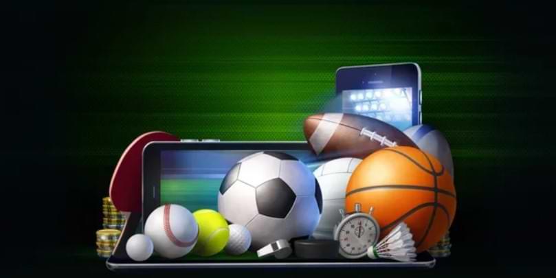 gron bakgrund med mobil, tennisboll, fotboll, basketboll - PrankCasino Sverige kommer snart